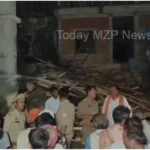 Bhadohi Breaking Shuttering fell during house casting 5 workers injured