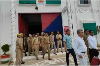 Sonbhadra District Judge, DM and SP conducted a surprise inspection of the district prison