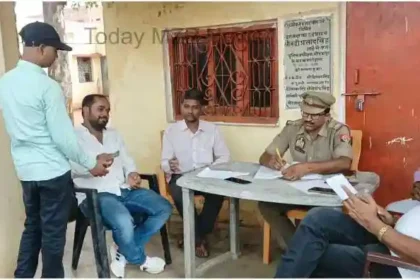 Sonbhadra Money taken in the name of getting security job was returned