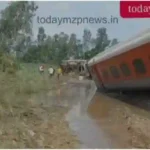 10 coaches of Gonda Dibrugarh Express have overturned