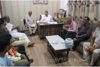 BJP MLA heard the problems in his camp office in Vindhyachal