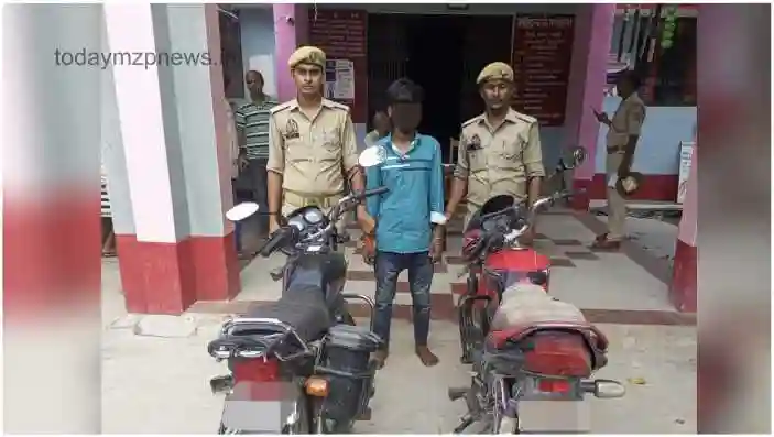 Bhadohi A cunning vehicle thief was caught by the police at Aurai police station