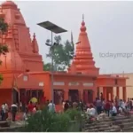 Bhadohi Crowd of devotees at Mahavir Mandir on the first Tuesday of the month of Sawan