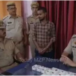 Chandauli News Police arrested four clever thieves along with stolen goods