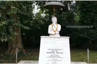 Chandrashekhar Azad statue vandalised in BHU