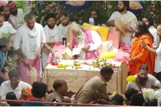 Guru Purnima Lakhs of devotees reached the ashram of Swami Adgadanand Maharaj