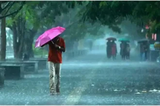 Heavy rain alert in 40 districts of UP