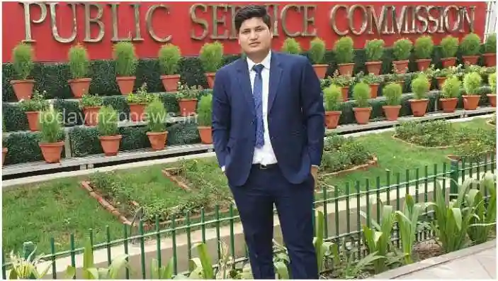 Jaunpur farmer son selected in Public Service Commission happy atmosphere in the family