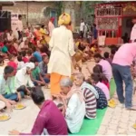 Kachhwa Thousands of devotees tasted the Prasad on the occasion of Guru Purnima