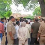 Lalganj Mirzapur A female sanitation worker posted at Baroha waterfall died after falling from a bike