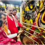 MP Dharmendra Yadav along with his wife visited Maa Vindhyavasini