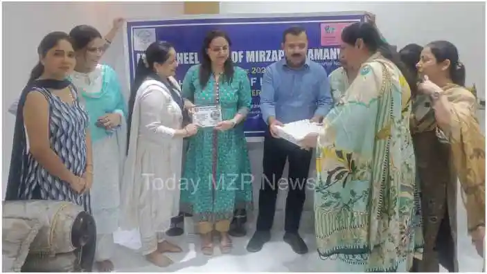 On Doctors Day members of Inner Wheel Mirzapur Coordination honored doctors