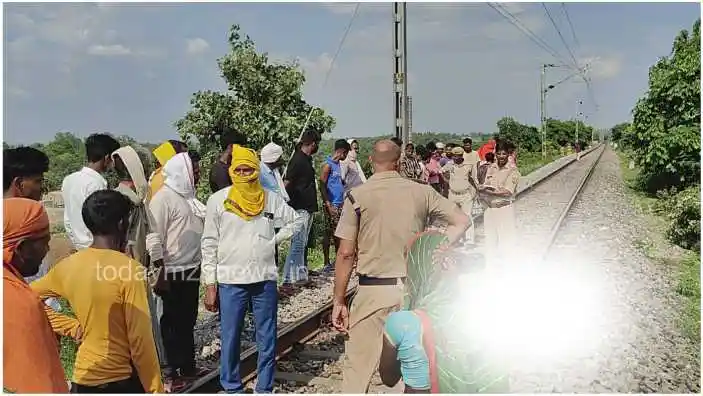 Sonbhadra Breaking Woman hit by train under suspicious circumstances