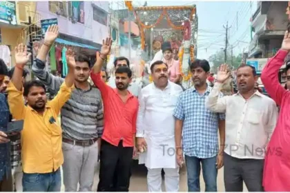 Sonbhadra News Jagannath Swami chariot procession and Shobha Yatra taken out