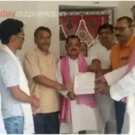 Sonbhadra met the MP and gave a memorandum on issues related to the insurance industry