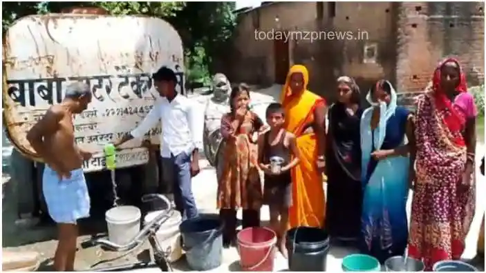 Suithakala Jaunpur Villagers are facing problems due to lack of drinking water supply