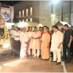 Varanasi IDBI Bank donated 05 vehicles to the temple which was inaugurated by CM Yogi