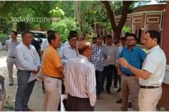 Varanasi Municipal Commissioner inspected JP Mehta Inter College