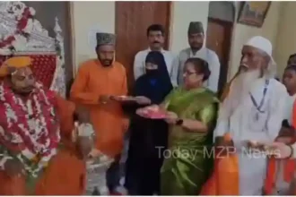 Varanasi Muslim women performed aarti of Guru Balak Das