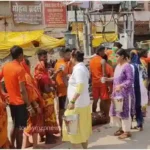 Varanasi Second Monday of Sawan-Namami Gange provided cool water to visitors