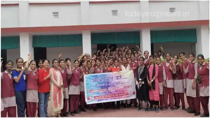 Varanasi Workshop on girl child health and nutrition was organized