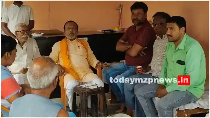 BJP leader Manoj Jaiswal held a meeting with workers regarding Majhwa by-election