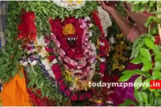 Crowd of devotees gathered in the temple of Maa Shashthi Devi on Lalahi Chhath festival