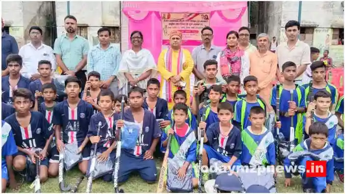 Kachhwa Hockey competition on the birthday of Major Dhyanchand