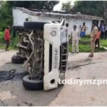 Madihaan Bolero overturned after hitting an electric pole seven injured