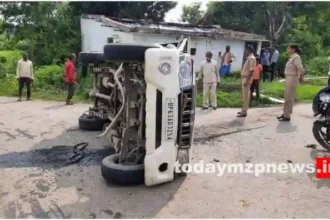 Madihaan Bolero overturned after hitting an electric pole seven injured