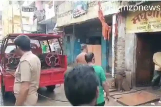 Mirzapur Fire broke out in a Madhushala shop in Bhatwa Pokhari locality