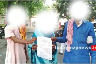 Mirzapur The father appealed to the DM office to recover his minor daughter