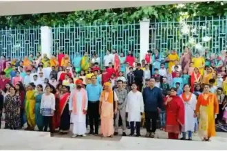 Poor children celebrated Independence Day