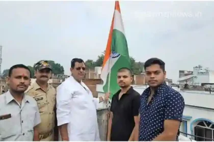 Ratnakar Mishra hoisted the tricolor at his house under the Har Ghar Tiranga campaign