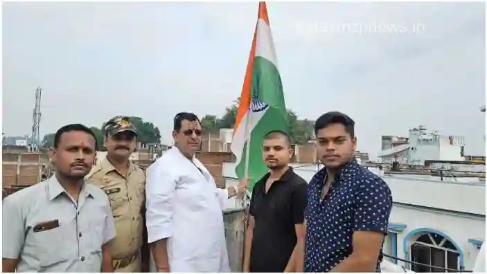 Ratnakar Mishra hoisted the tricolor at his house under the Har Ghar Tiranga campaign