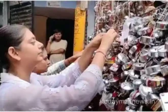 Sawan Special Unique Shiva temple where the key to luck is hidden in the lock