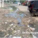 Sonbhadra Ghorawal Piles of garbage in Shahganj market