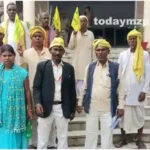 Sonbhadra Gogpa workers demonstrated at the Collectorate