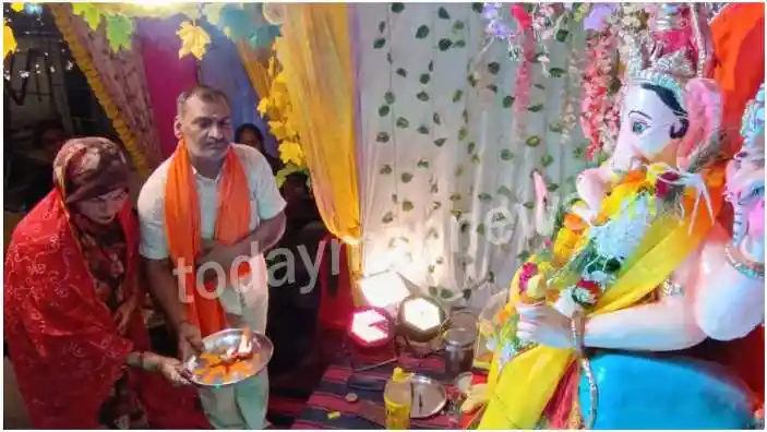 Ganesh Utsav Idol of Lord Ganesha installed in Gosain Tola of Mirzapur