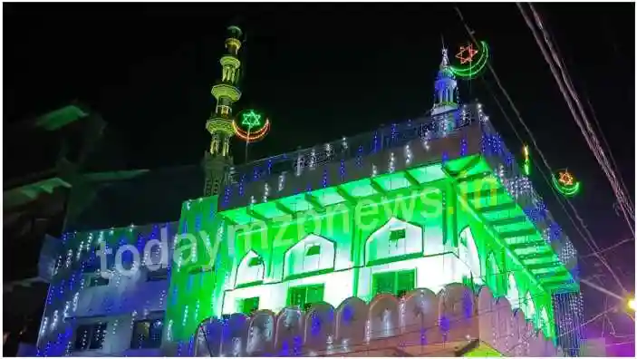 Kachhwa Mosque decorated with attractive lights on the eve of Barawafaat