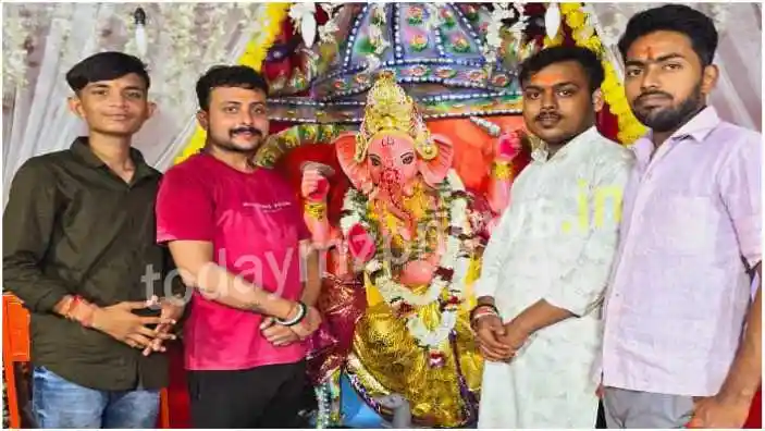 Kachhwa The idol of Lord Ganesha was installed with great joy