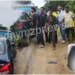 Madihan A car overtaking hit a jeep, half a dozen passengers were injured