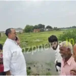 Mirzapur BJP MLA Pandit Ratnakar Mishra visited the flood affected area