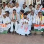 Mirzapur Congress protests on the plight of Kolhua Company Ghat road