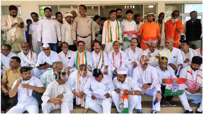 Mirzapur Law and order has collapsed in UP Bhagwati Prasad Chaudhary