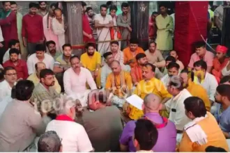 Panda community held a meeting in Vindhyavasini temple premises demanding elections