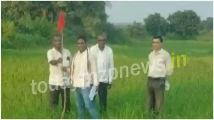 SDM takes action against big defaulters in Lalganj