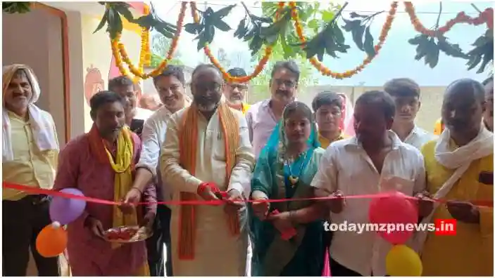 Sadar MLA Bhupesh Choubey inaugurated the Anganwadi Centre