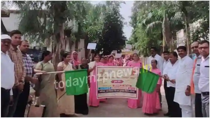 Sonbhadra Nutrition rally was organized by showing green flag