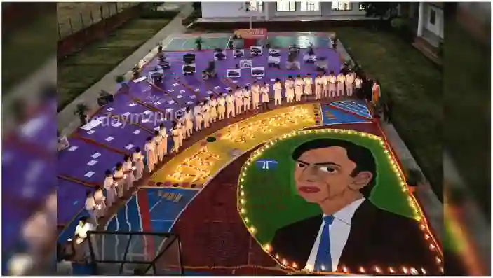 A huge rangoli was made to pay a true tribute to Padma Vibhushan Ratan Tata